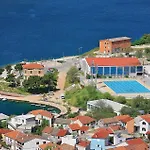Apartamento Lovely In With Sauna Šibenik