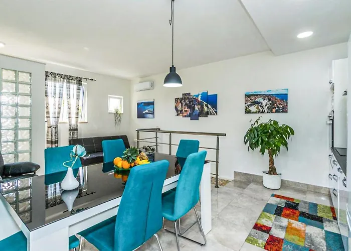 Lovely In With Sauna Šibenik